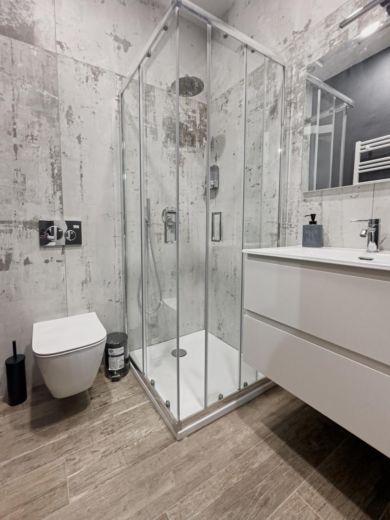 Realkasa Galliera Home & Suites Bolonya Dış mekan fotoğraf