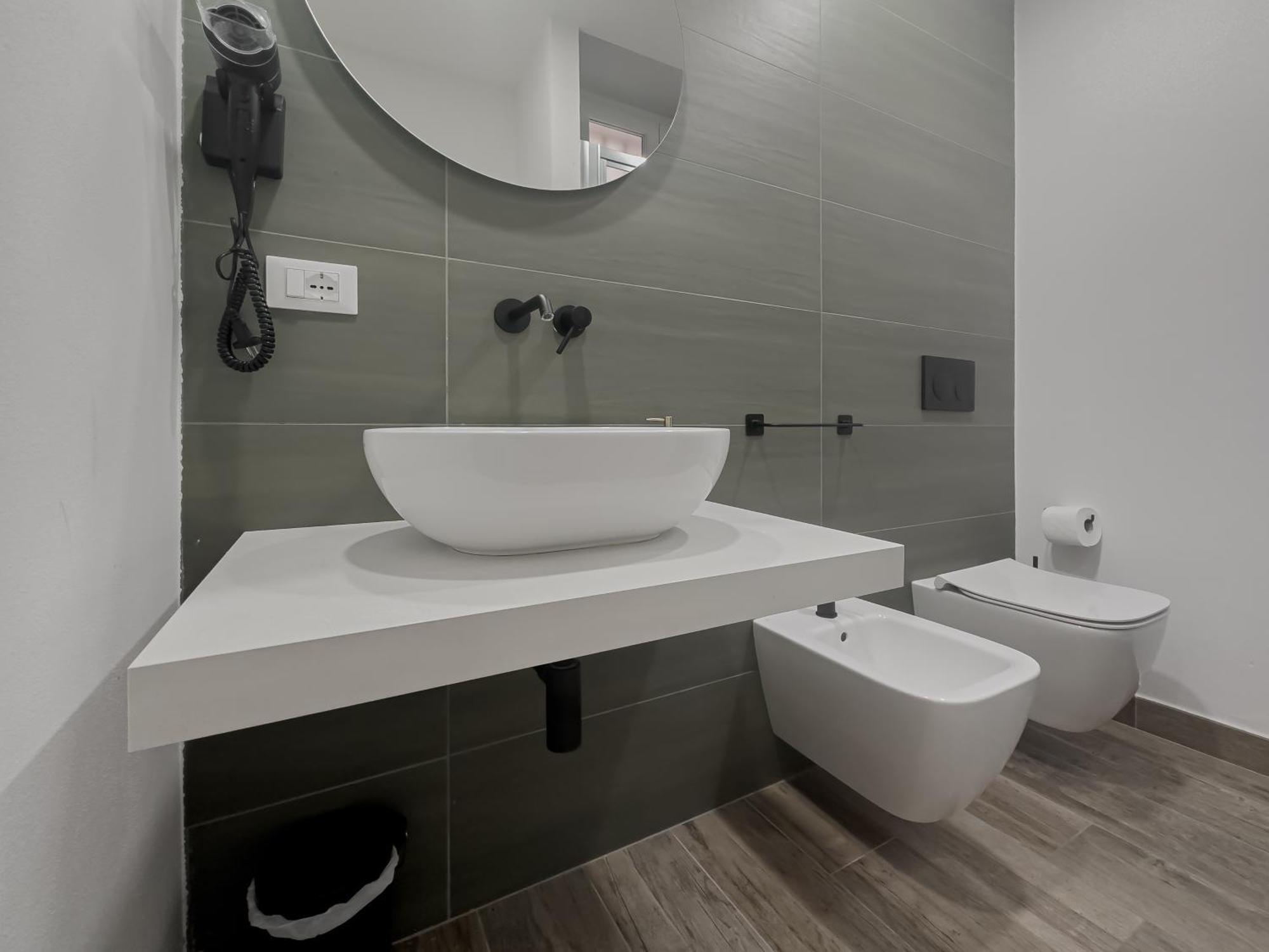 Realkasa Galliera Home & Suites Bolonya Dış mekan fotoğraf